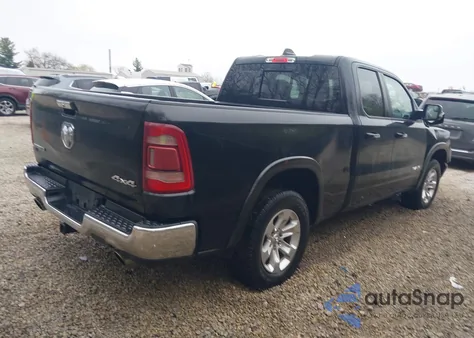 2020 Ram 1500 Laramie 4X4 6'4 Box z USA, uszkodzony, nr VIN 1C6SRFDT7LN307346